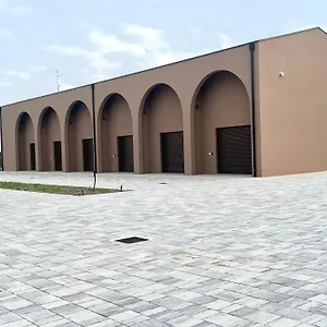 La Corte Del Re Electric Columns For Cars In Our Private Parking Rivarolo del Re ed Uniti