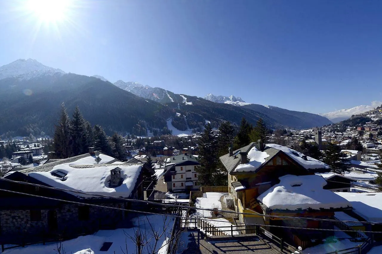 Villa Sorriso Ponte Di Legno Italy