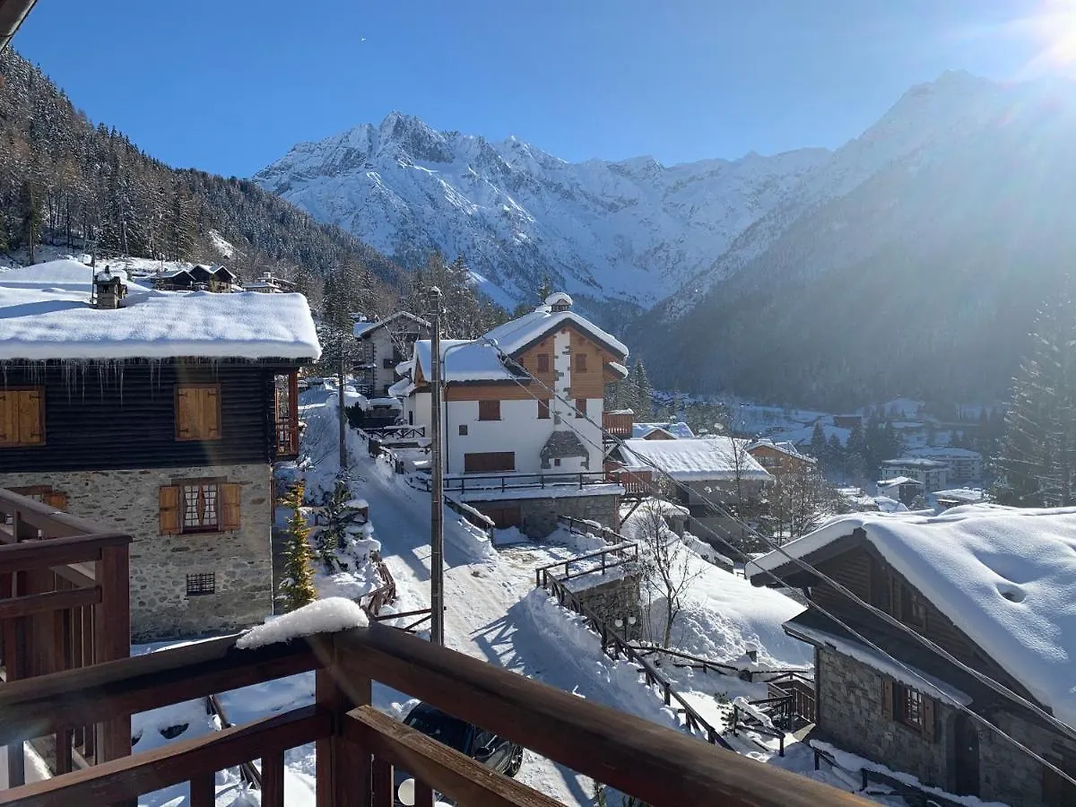 Villa Sorriso Ponte Di Legno Apartment